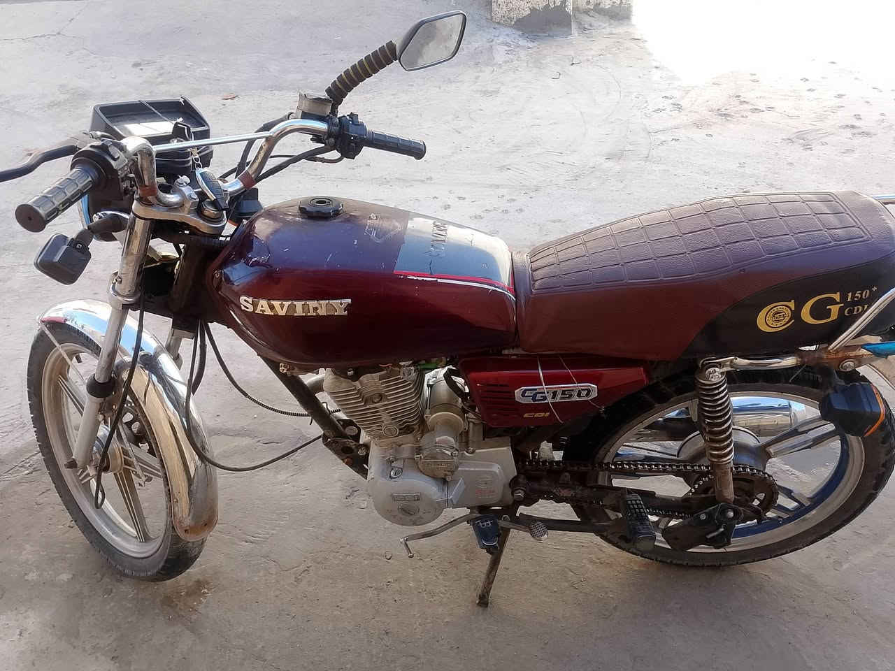 ايراني موديل 2021 محرك نضيف شلعه ورقه بيها  مامفتوح صلف هندر 425 وبي مجال قليل مكانه جاامع صدام *********** وتساب فقط
