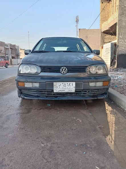 سلام عليكم كولف للبيع موديل 93 رقم انبار بأسمي كير عادي محرك 1800 قبل 10 شديته اخذته من حجي ليث صدر جديد تخم تاير باتري جديد تبريد عاطل كمبريسر  سياره يرادلها صبغ جارده هزه جديده سعر 32 وبيها مجال مكان سياره بغداد الغزاليه ملاحضه سنويه ضايعه وسويت بيها كتاب مرور ومعامله وقرار قاضي رقم تلفون ***********
