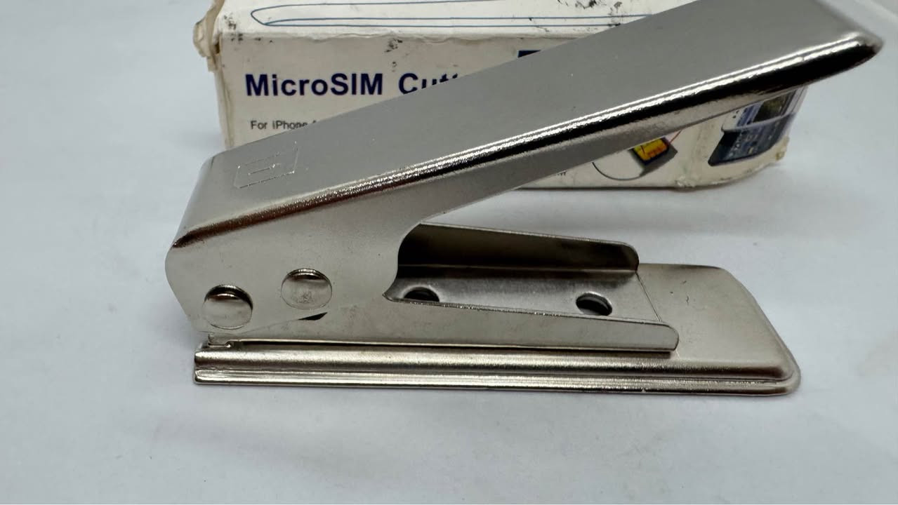 MicroSIM Cutter قاطعة سيمكارت بغداد, العراق


**إذا كنت صاحب هذا الإعلان وتريد حذفه لأي سبب، رجاءا أرسل رسالة إلى الدعم الفني**
