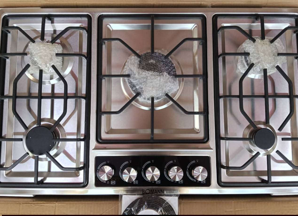 جديد/ ألمجمع الألماني الأجهزة المنزلية/ توفر طباخ منضدي ستيل/  شرط بإله ألماني جديد بكارتون/ من شركة /BOMANN / الألمانية / خمس مشاعل/نظام نوزلات التيربو/نظام القداحه الذاتي لأشعال لكل عين / سعر/ 135 ألف شامل التوصيل/ للحجز و للأستفسار مراسله الصفحة أو عل واتساب/ ***********
***********
