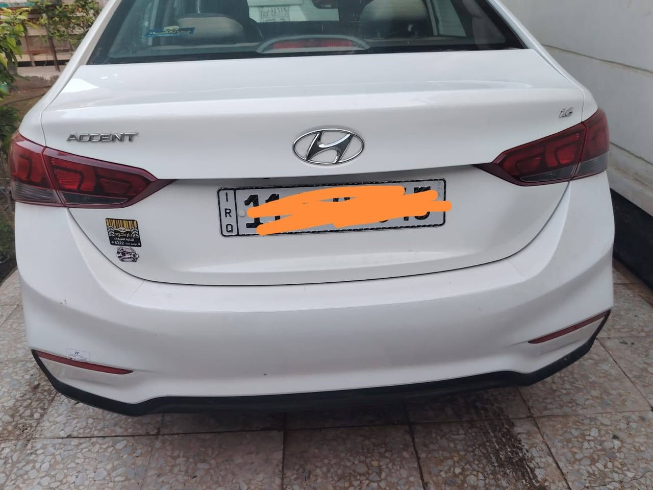 سلام عليكم سيارة اكسنت خليجي موديل 2020 نضيفه فول مواصفات بيه شويه شخطه بالباب رقم بغداد 
ومحرك 1600 
سعر (132)وبيها مجال
لتواصل رقم ***********
