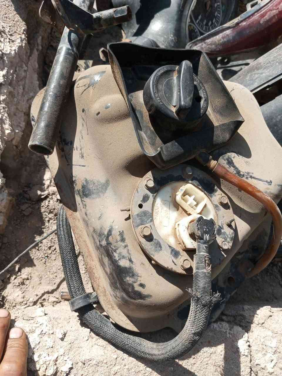 غراض بريز نوزل لايت عالي
عقل وحساس نوزل وجويتر كامل تانكي وفيتبم كامل جوزه تشغيل قماجي صدر كامل كتف شحن كويل شيال مكينه مكاني زعفرانيه او فلكه سلمان خاص مفتوح وتساب ***********
