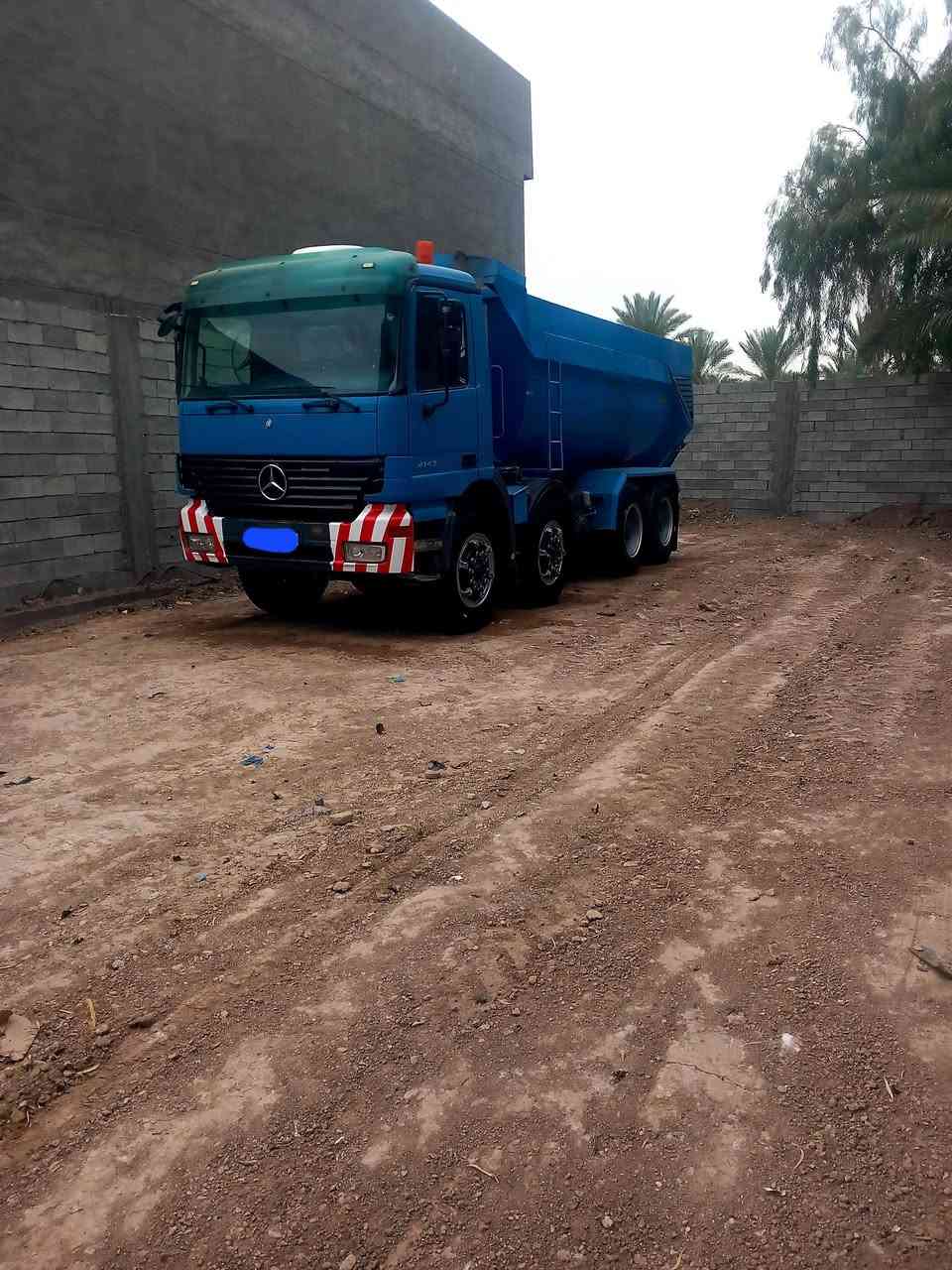 للبيع اكتروز موديل ٢٠٠١ رقم بغداد بسمي
انكليزي مجموعه جي اف  تخم تاير  مكفول  
***********
