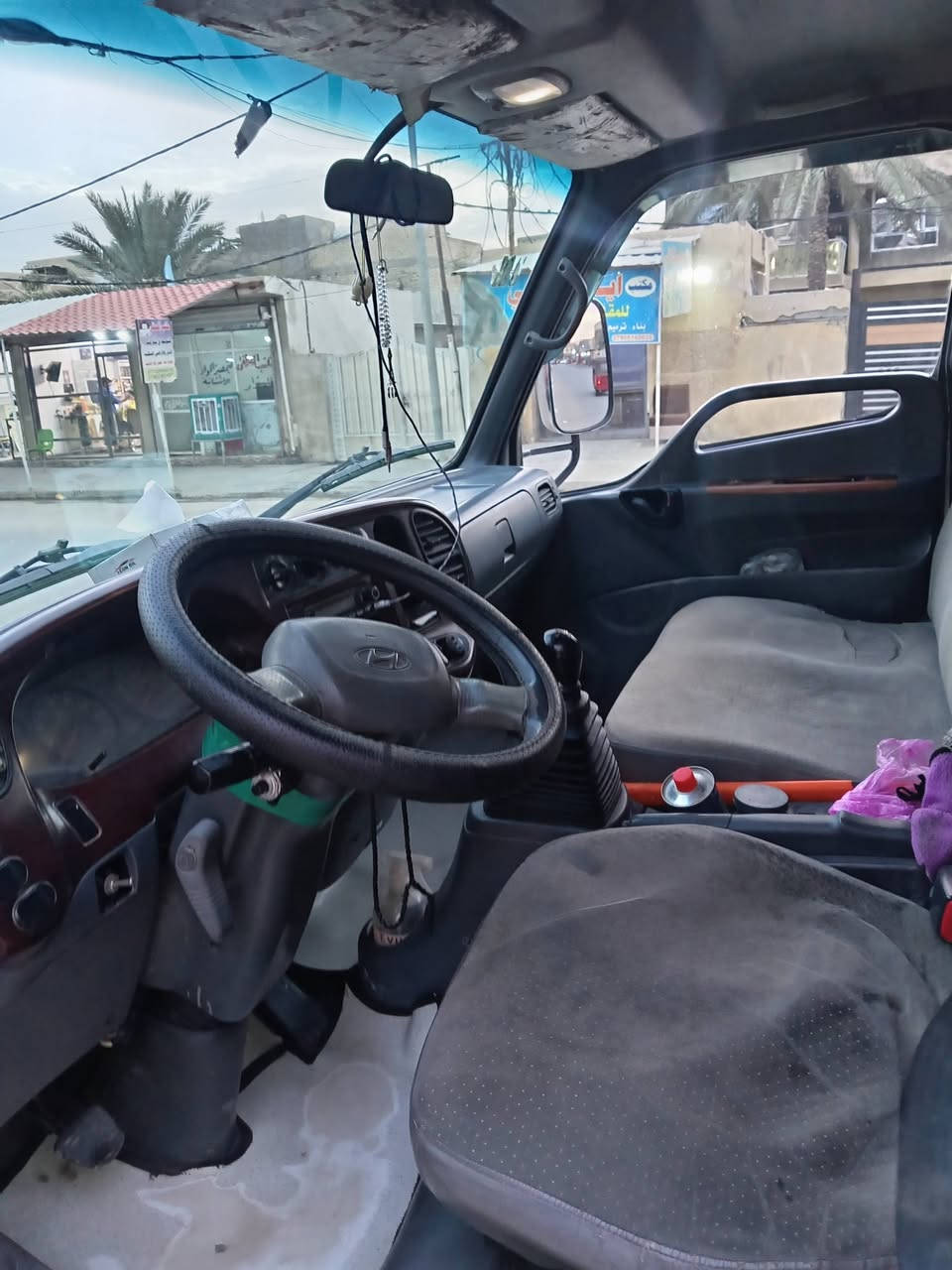 هونداي قلاب ٢٠١٥ سياره جاهزه للعمل للاستفسار ***********
