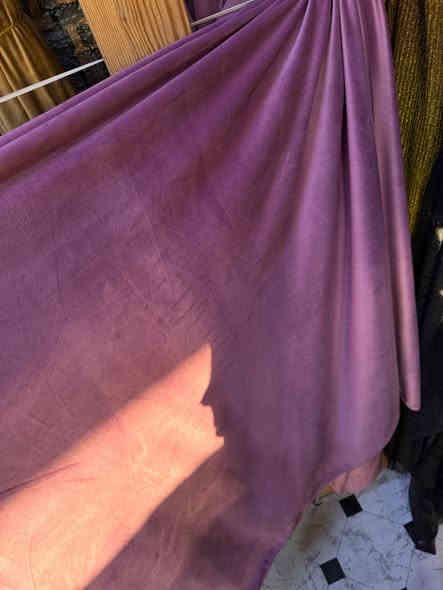 جديد جديد 
قديفه جلد الغزال خامه مميزه + باربي لون رصاصي يستخدم صداري 
البيع جمله.        مفرد 
اقل كميه للجمله ١٠ قطع 
توصيل جميع مناطق كربلاء ب ٣٠٠٠ وجميع محافظات العراق ب ٦٠٠٠ 
للاستفسار مراسلت البيج او ع الواتساب ***********
