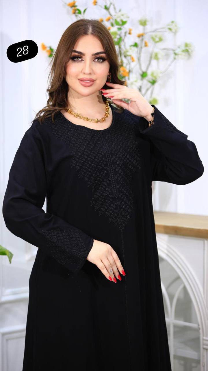 اسود طويله ساده تطريز خامه الاصليه تجنن 
قياسات 2XL_5X


**إذا كنت صاحب هذا الإعلان وتريد حذفه لأي سبب، رجاءا أرسل رسالة إلى الدعم الفني**
