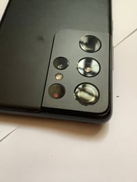 s21 الترا • ٢٥٦ • شاشة مكسورة