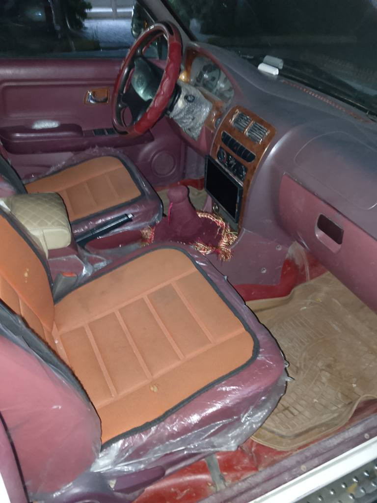 بيك اب صيني 2014 محرك جديد ماشية 164 عنابر بريك كليج كهربائيات كله جديد تايرات خمسة كروم جبلي محرك مامفتوح بيه دفتر بانزين مشروع وطني صاحبها الشرعي بكركوك شرط التحويل ترايها 180 بدون صبغ وبدون حادث او بارد ..سيارة حيل حلوة وبيها مجال للشراي.مكانها كركوك حي الواسطي. كركوك, العراق


**إذا كنت صاحب هذا الإعلان وتريد حذفه لأي سبب، رجاءا أرسل رسالة إلى الدعم الفني**