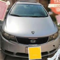 سيراتو ٢٠١٠ • مصبوغة • تبديل بسبع راكب