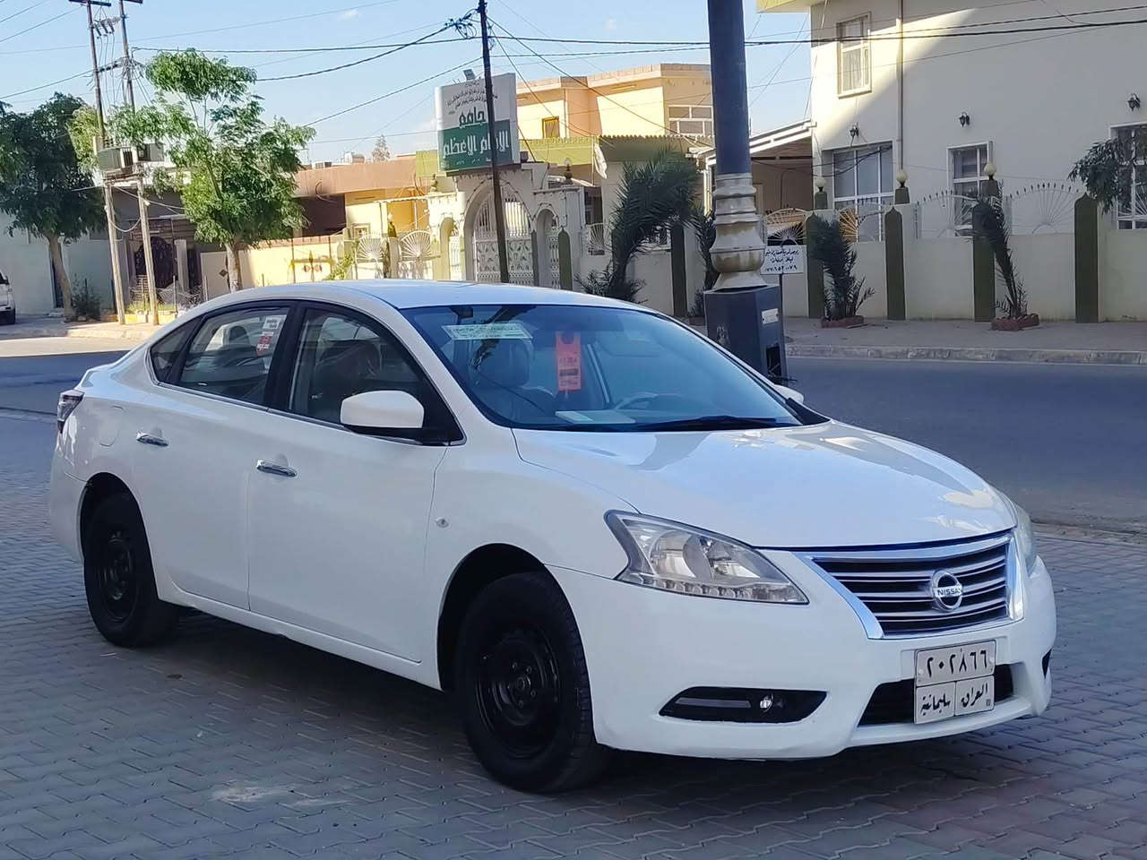 سنترا موديل ٢٠١٦خليجي سياره بدون صبغ شرط فقط بها مكان تعديل بارد باقي جسم سياره كفاله عامه كير محرك شرط بدون اي عيب بها دفتر بانزين 
سعر ١٠٥ بها مجال قليل 
رقم موبايل *********** كركوك, العراق
