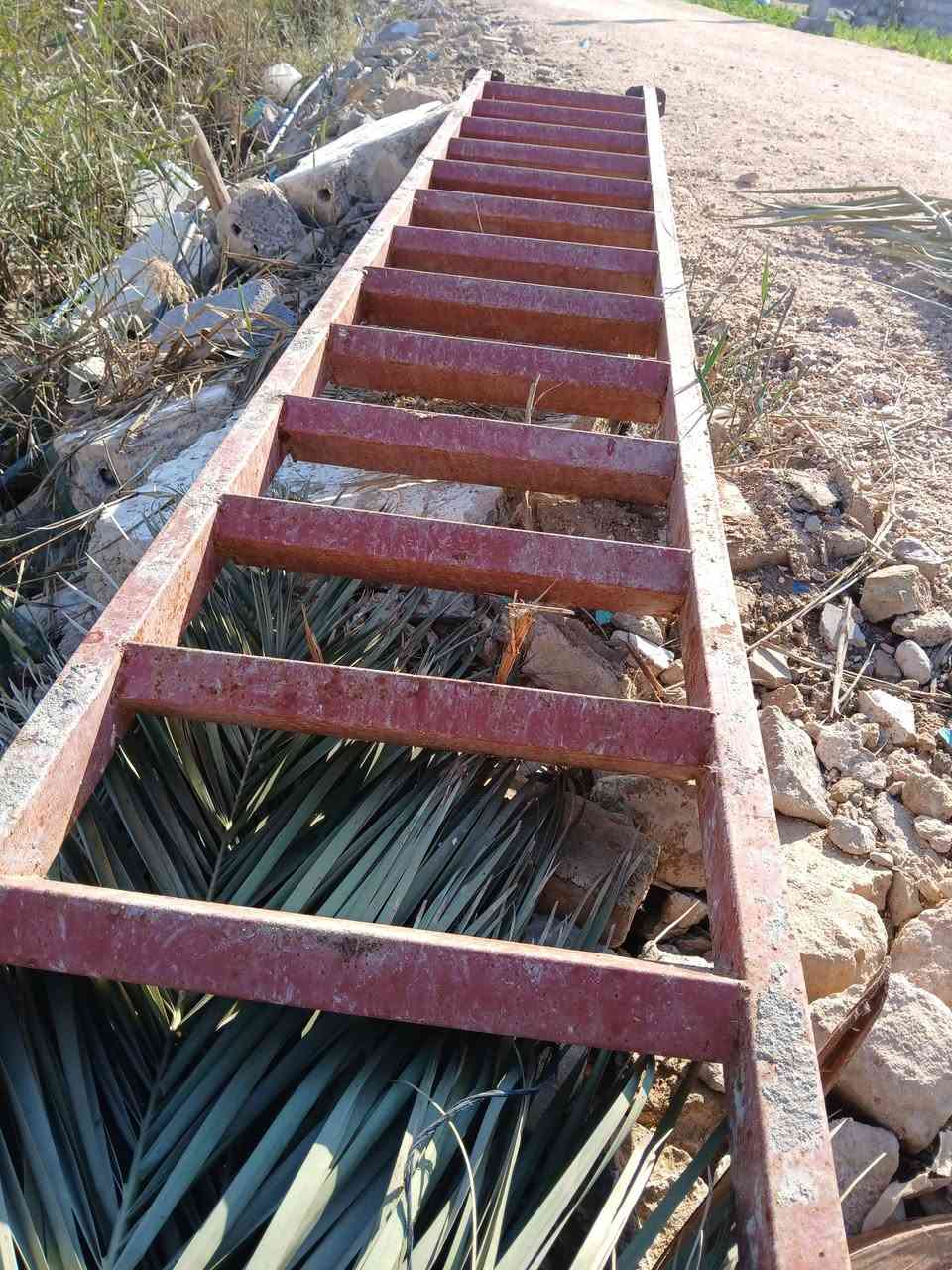 السلام عليكم درج تفصال طول350 عرض60. *********** السعر خاص
