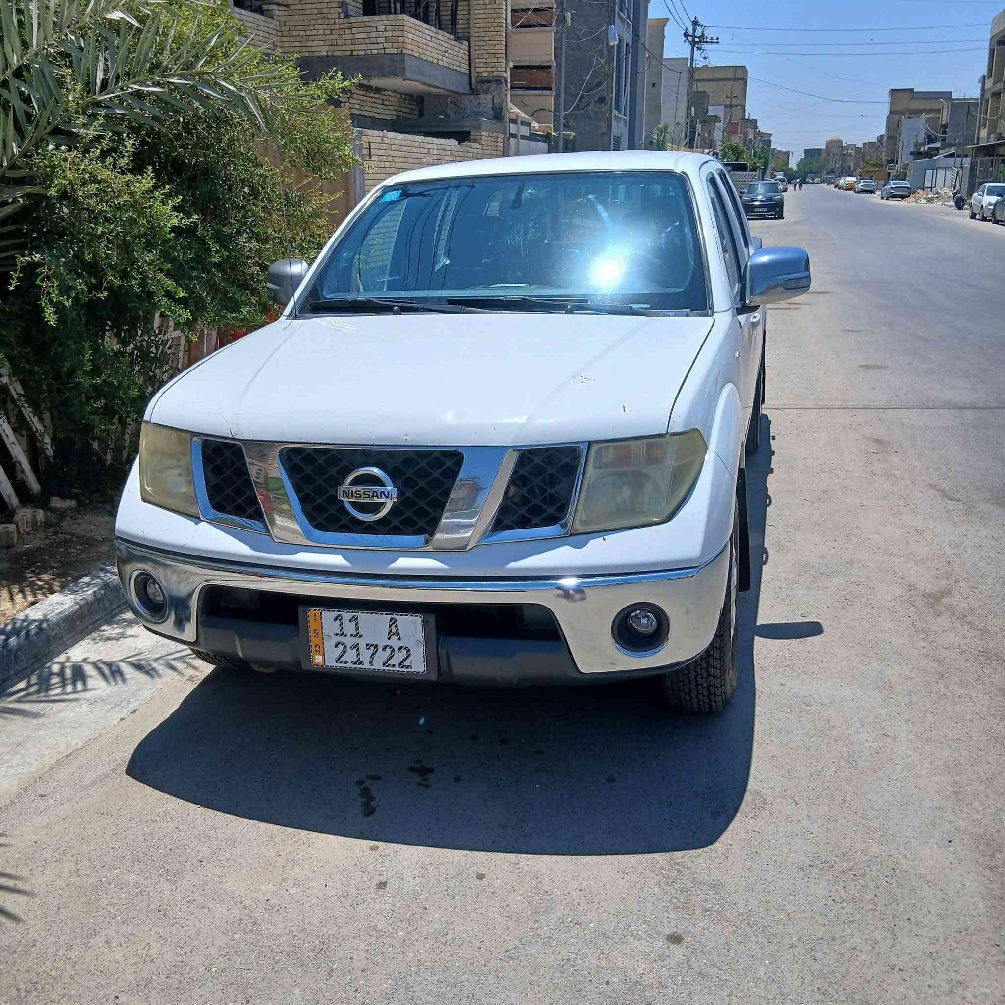 اسلام عليكم.للبيع نيفارا موديل ٢٠١٢كيراوتماتيك تبريد ثلج حساسات خلفيه رقم بغداد الجديد بسمي سياره مكفوله من  الصبغ عدا باب البدي بي صبغ الخطه بلاديه مال الشركه.محرك بلادي لا تنقيص ولاتبخير.تخم تاير جديد باتري جديد.صدرنص عمر .بسمي تحويل مباشر مكاني بغداد للاتصال ***********

