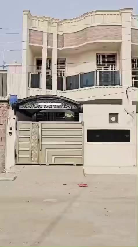 🌹🌹على بركة الله🌹🌹

⭕️تسلسل : 1056 
🟢 دار للبيع في الفلوجة حي الامين 
📍المساحة : ١٢٥ م٢
📍الوجه : ٦،٢٥م و النزال: ٢٠ م
📍 شارع : ١٢ م
📍طابو صرف سند
📍بناء طابوق ٢٠٢٤

🟢مشيدات الدار للطابق الاول
غرفة نوم مطبخ وصالة واستقبال وصحيات وحمام ومنور
🟢مشيدات الطابق الثاني
ثلاثة غرف نوم وصالة وصحيات

🟢سعر البيع : ١٥٠ مليون دينار 

🟢مكتب دجلة الهندسي للعقارات حي الجولان قرب صناعة الجولان للسيارات مجاور سوبر ماركت الهلال
للاستفسار  الاتصال
‏‭٠٧٥٠ ٦١٤ ٦١٩٠‬
‏‭+٩٦٤ ٧٨٢ ٩١٧ ٤٧٠٨‬
