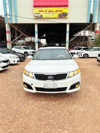 كيا اوبتيما • ٢٠١٠ • ٢٤٠٠