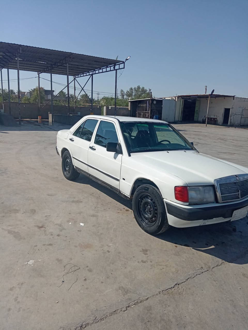 مارسيدس موديل 92 طيارين 120رقم ديالى سنويه ساقطه شرط التحويل السعر 40وبيهال مجال بسيط *********** ديالى شهربان
