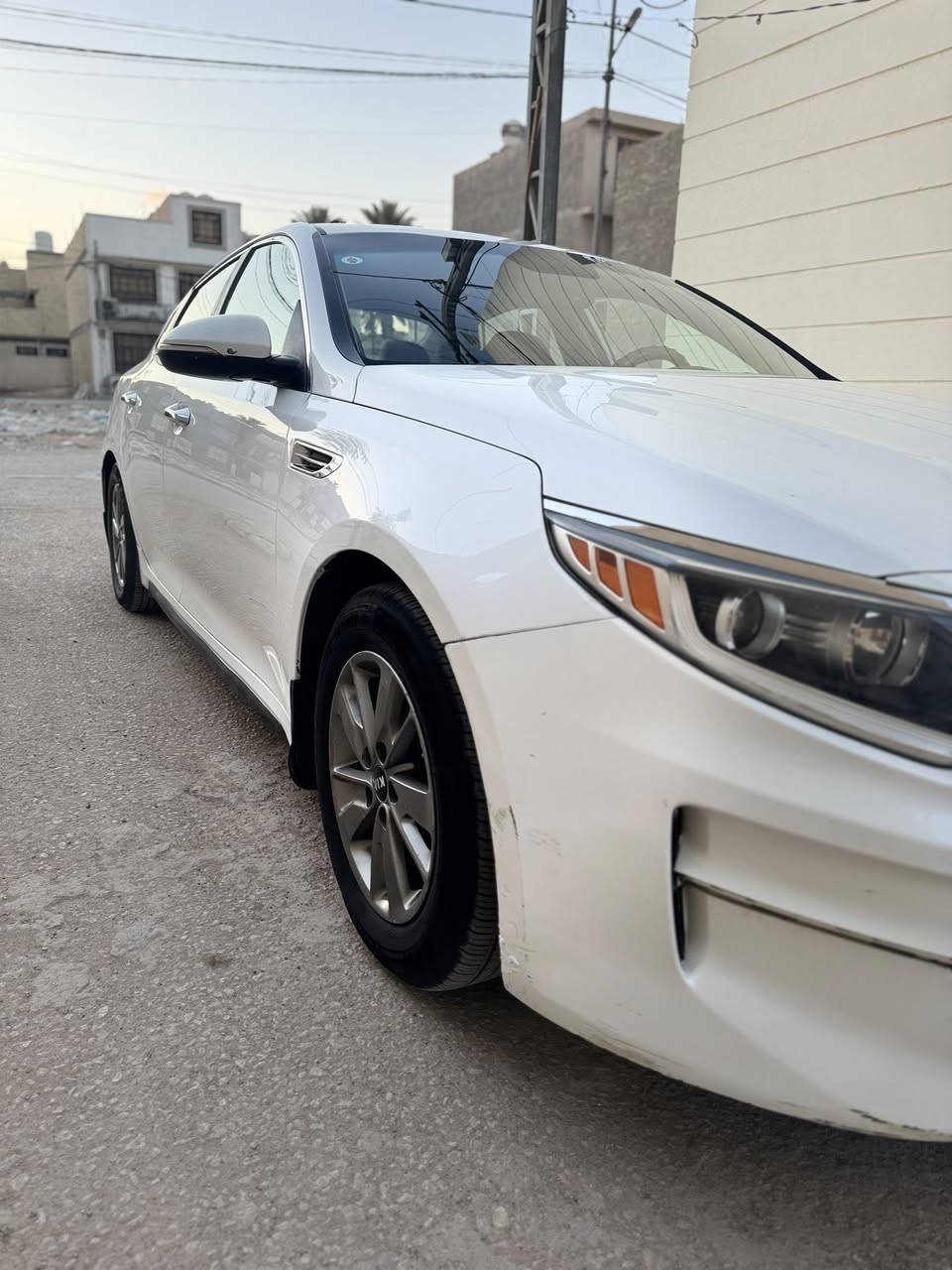 كيا اوبتيما 2016 وارد امريكي كلين بدون حادث ليبل واحد رقم بغداد  السعر 109$
السياره بيه كم قطعة صبغ اثر شخوط وجراد يعني للجماله مابيه قطرة معجون السياره جاهزه للاخير مابيه نقص برغي السعر 109 وبيه مجال بسيط حك الجيه اخيكم لحد يخابرني ويكلي بشده ما ابيع لاتعب نفسك وتخابر  
***********
