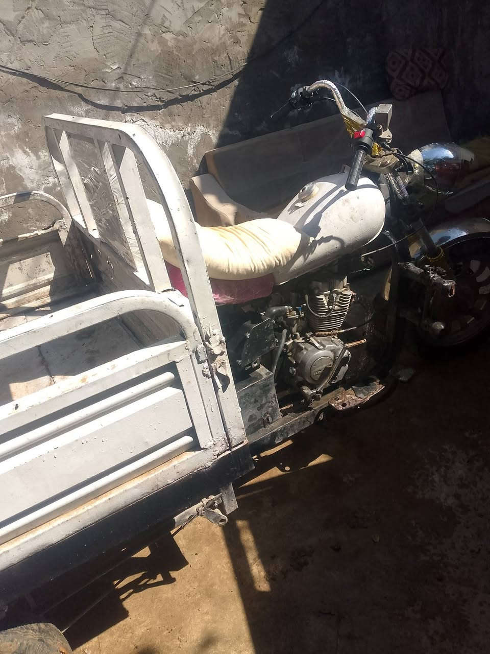 ستوته متيار محرك عشرين اوراق كامله ستوته نضيفه كهربايات شغاله  تسوته ما متعوبه ربع ما تصرف عليه موجود واتساب و رصيد اتصل و تدلل هاذ رقمي ***********
