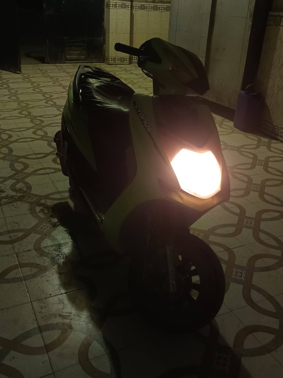 سلام عليكم دراجه البيع بكاني بصره ابو الخصيب دراجه مفتوحه مبدل بيه ولفات الدراجه ناعمه سعر350وبيه مجال الشرايه ولطيبين رقمي7773495122


**إذا كنت صاحب هذا الإعلان وتريد حذفه لأي سبب، رجاءا أرسل رسالة إلى الدعم الفني**