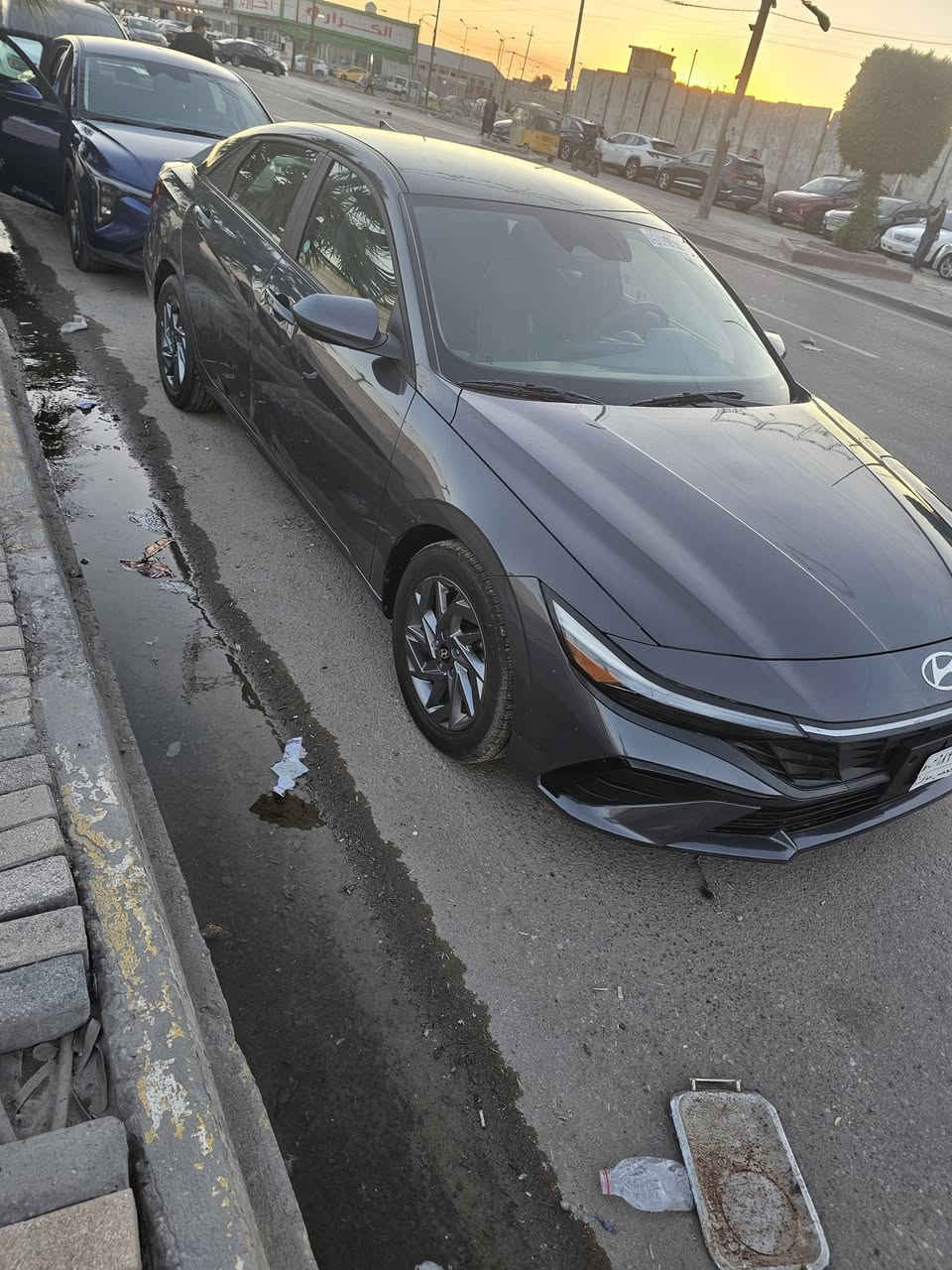 النترا امريكي موديل 24 نص فول بصمه رادارات امامي وجانبي وخلفي تشغيل عن بعد المكينة الفين دوش توقيف ذاتي السيارة ليبل واحد دخول جديد بسمي المنفيس موجوده السيارة بغداد السعر اتصل على الرقم ***********
