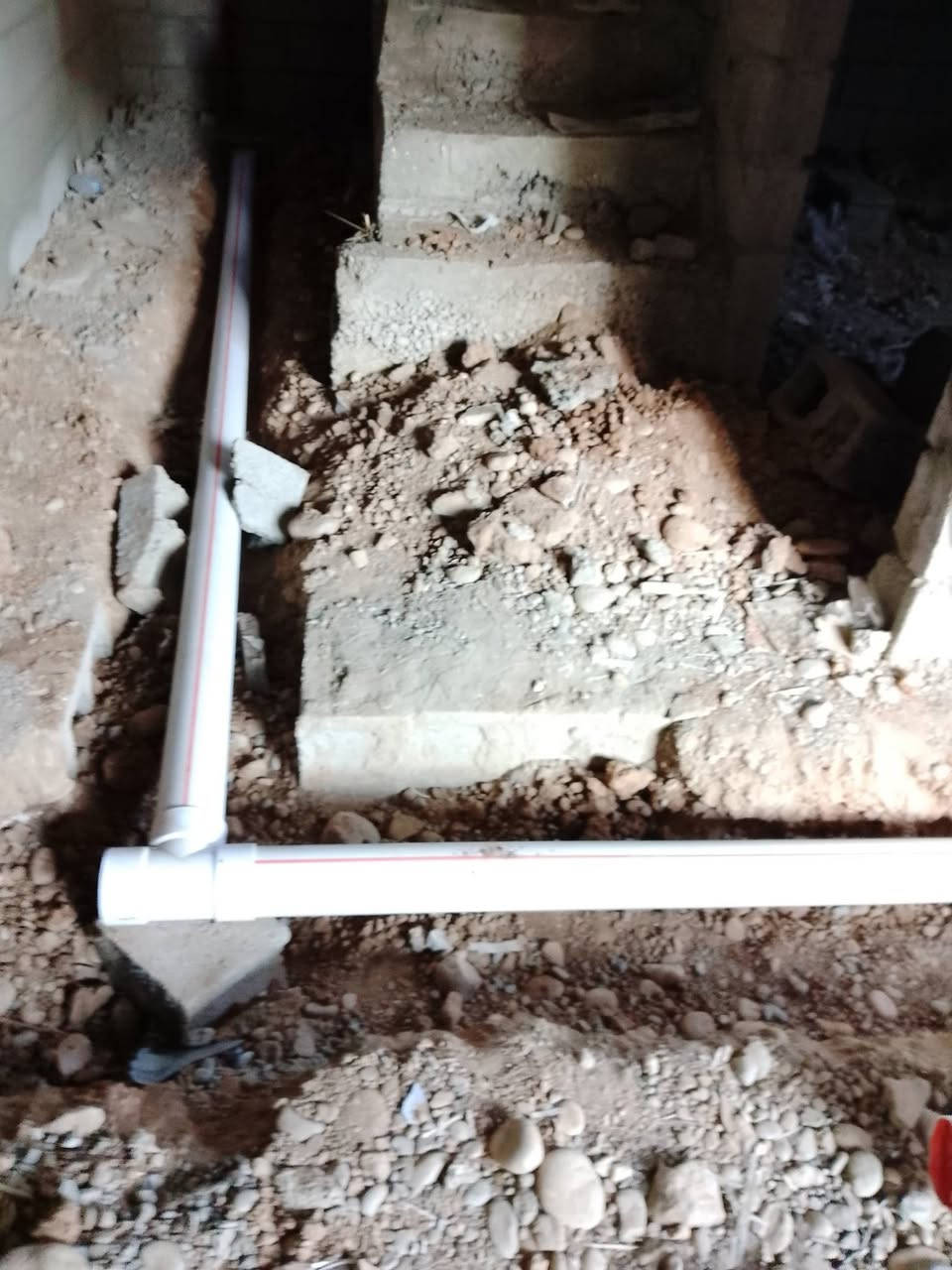 اسطه بناء من اساس تسليم هيكل كرستل عمل عل خاص وتدلل ***********
