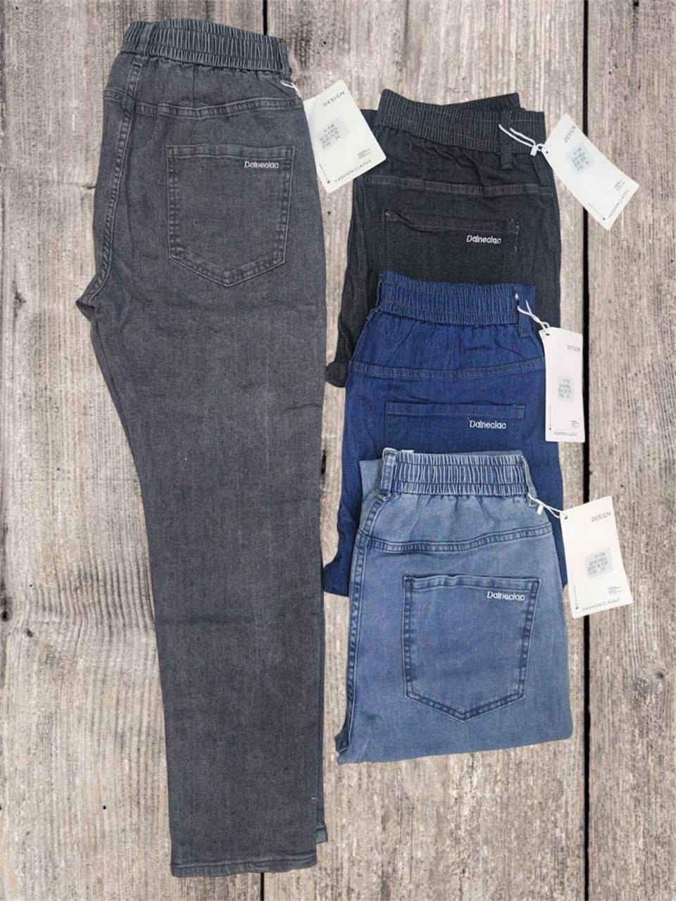 بجامه كابوي صيني ماستر كواليتي
الشد 28 قطعة 235 الف 

القياسات 38-30 

قالب صح ☑️


**إذا كنت صاحب هذا الإعلان وتريد حذفه لأي سبب، رجاءا أرسل رسالة إلى الدعم الفني**