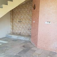 شقه لليجار طابق ثاني مكان حي الصحه مقابل مستشفى أمير المؤمنين من احياء...