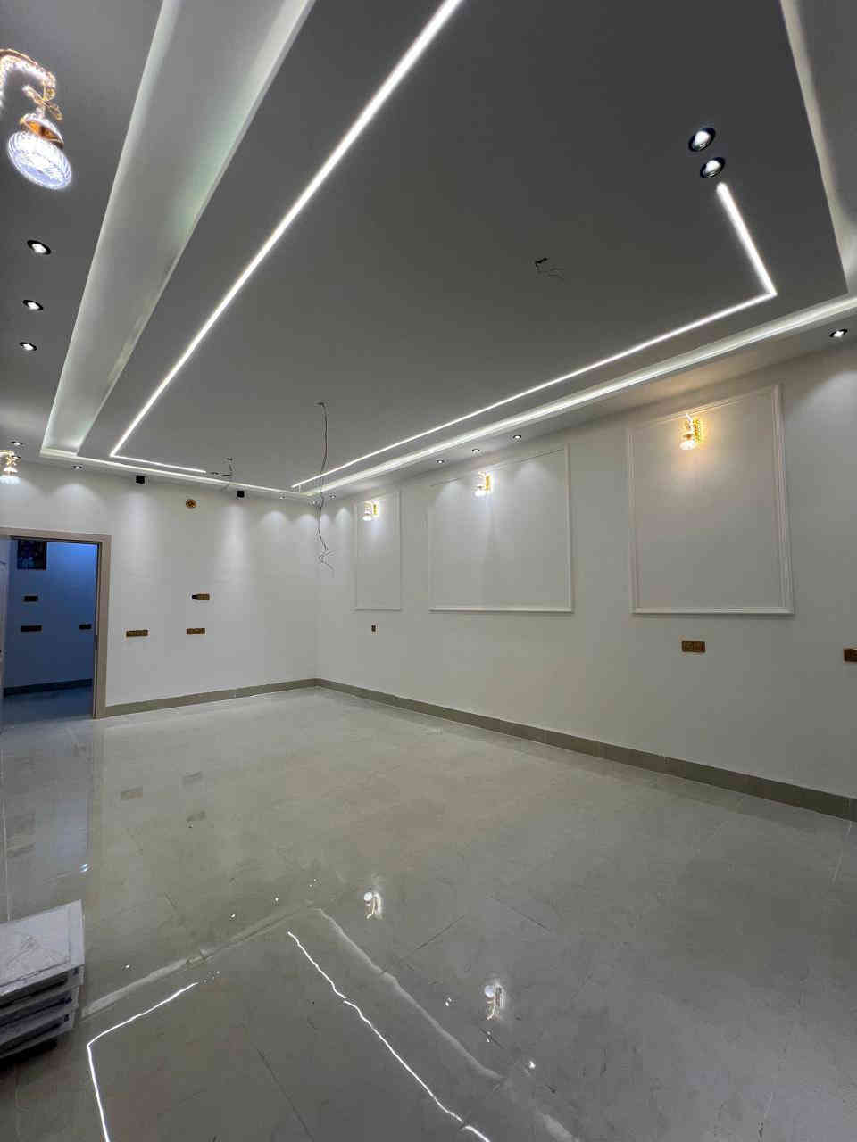 سلام عليكم حبايب طبعاً نعمل الجميع الديكورجبس بورد والملكي المغربي والسقوف الثانويه هذا جزء من عملنه الديكور 🔨🔨
"اسعار مميزة كرسته وعمل بسعار مناسبه ذو جودة عالية  مع دقة في العمل العنوان #الانبار اي استفسار تواصل  الخاص اوعل الهاتف/***********
و بأسعار مناسه للجميع
