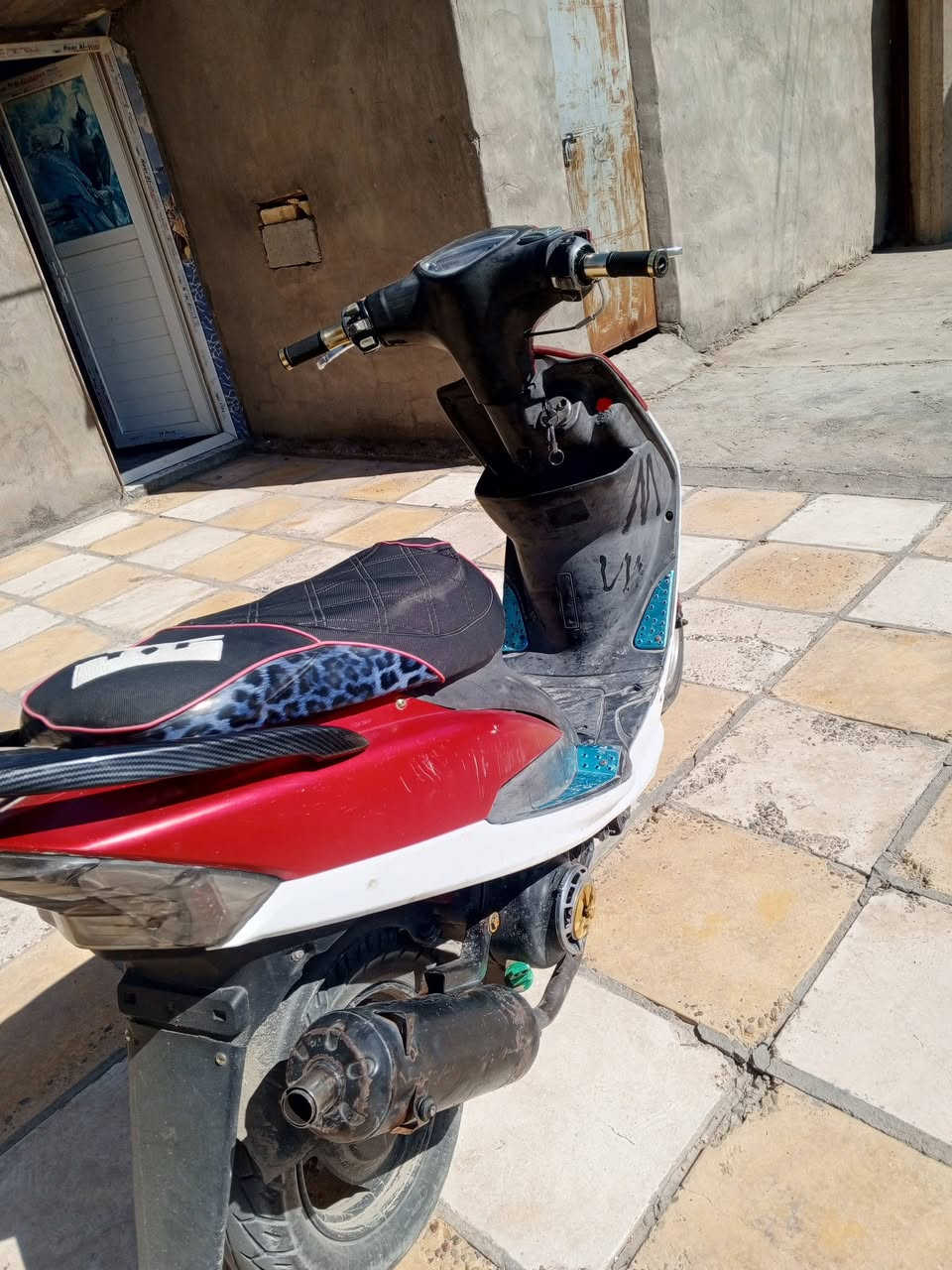 سلام عليكم 
دراجه ماكس عدله مكينه بلادي 49
لون احمر طافي 
تزويد خارج قبق فلاوين 
قطره دهن 
صالنصه FM
كلجات رياضي WF
ويل امامي نجمه ياضي  
دبل خلفي رياضي 
جناح خلفي كاربون فايبر 
فج امامي رياضي RPM
يدات بانزين ويدات بريك وقبق عنبار رياضي 
دواسات رياضيه 
دراجه بيه هواي سوالف وخير من الله شلعه ومعدل فول
سلف وهندر نكره 
السعر 600وبيه مجال للشراي 
مكان محاويل الشارع العام


**إذا كنت صاحب هذا الإعلان وتريد حذفه لأي سبب، رجاءا أرسل رسالة إلى الدعم الفني**