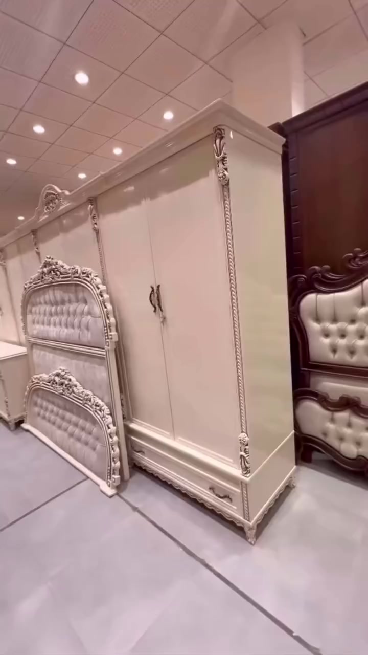 للبيع غرفه طوق الياسمين كامله مكاني خاجيه
‭٠٧٨٧ ٤٣٤ ٤٨٥٥‬
