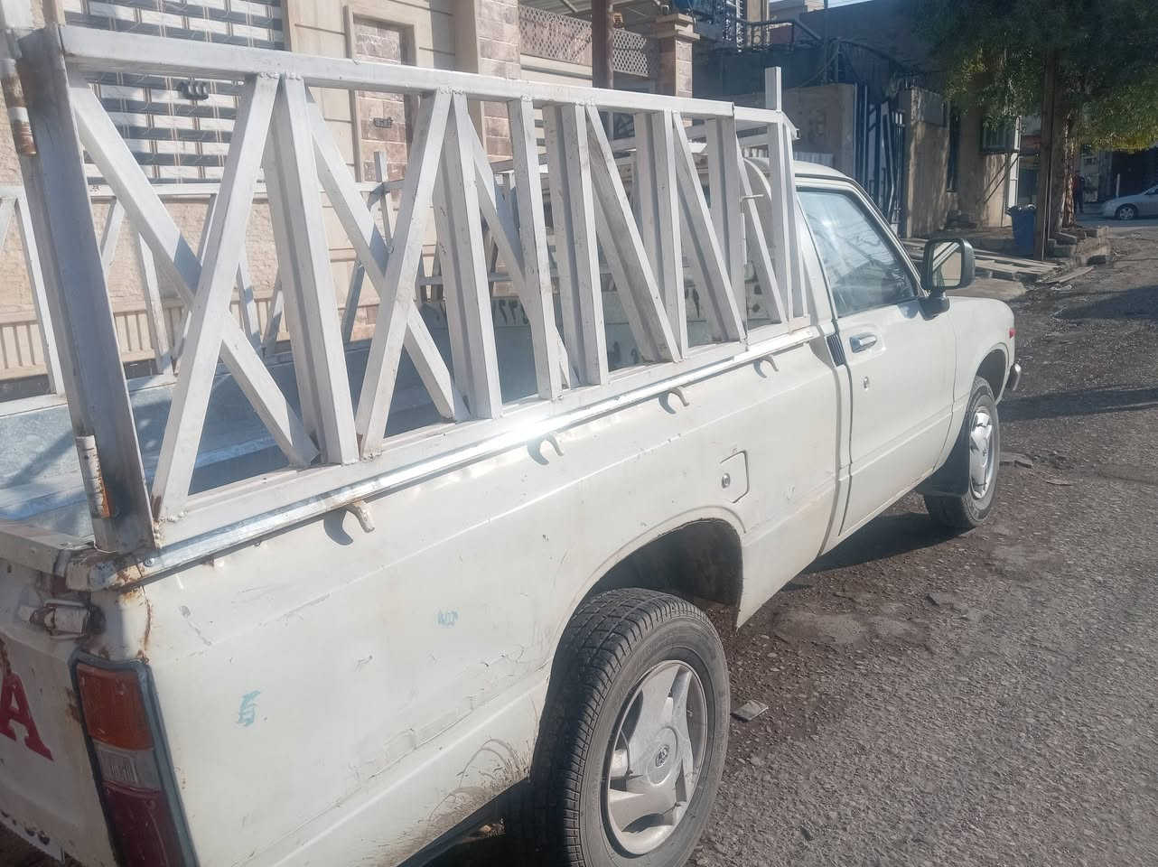 ***********سياره 80 35 بيها مجال ***********
