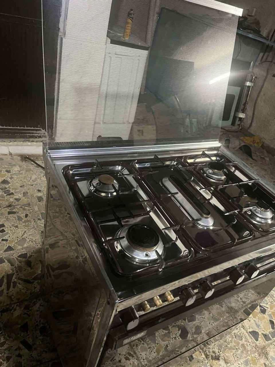 طباخ عشتار باب اول نضام بوري قياسه 60 في 80
السعر 180  العنوان بغداد 
رقم الهاتف *********** وبي واتساب
