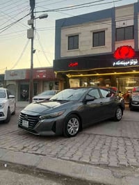 Nissan Sentra 2024 مواصفات SV مكنية 2.0L  32,000mile سبوغ عام  مرقم ار...
