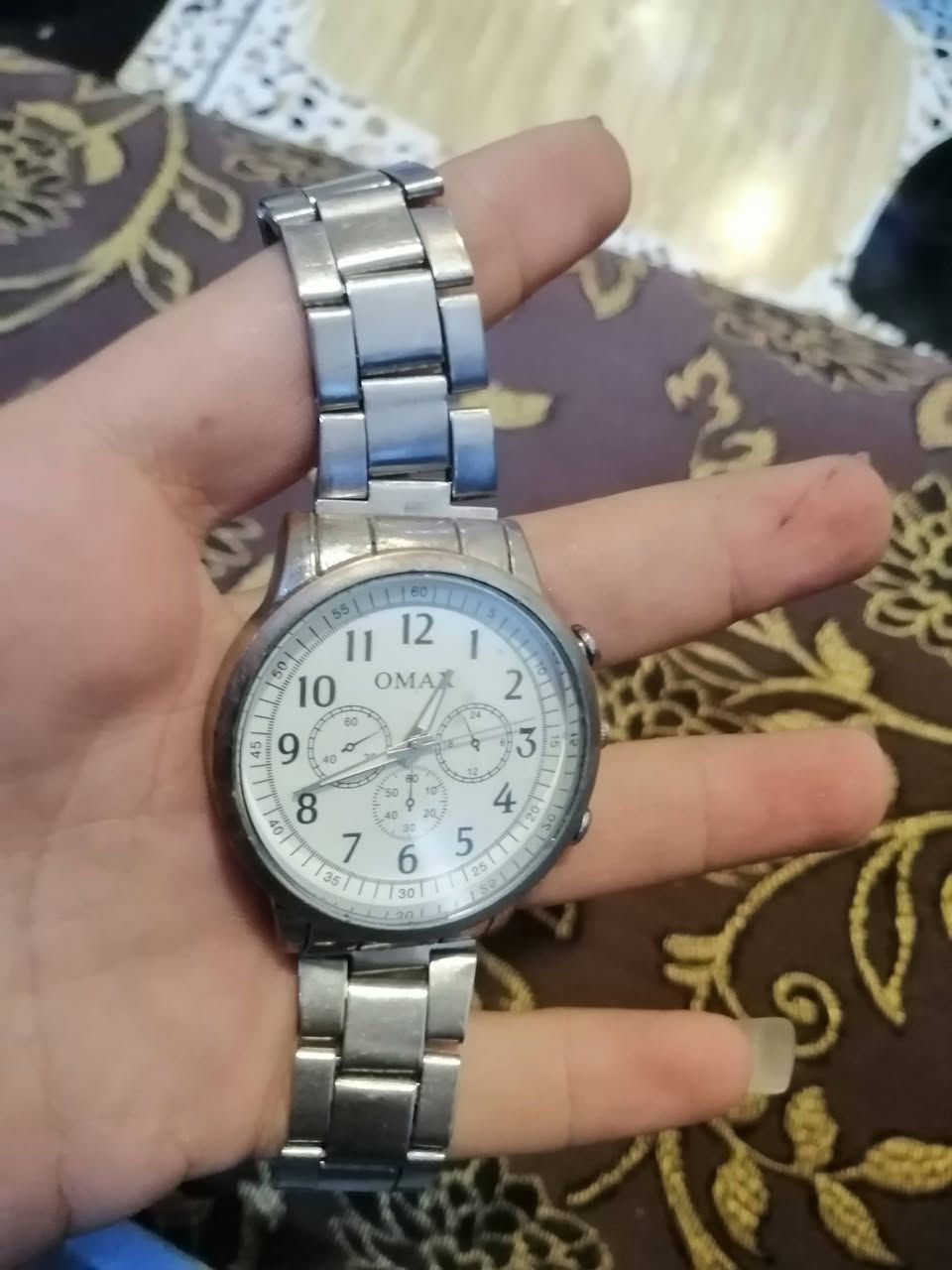 ساعات البيع رايدلهن باتريات كلهن شرط قيم واخذ


**إذا كنت صاحب هذا الإعلان وتريد حذفه لأي سبب، رجاءا أرسل رسالة إلى الدعم الفني**