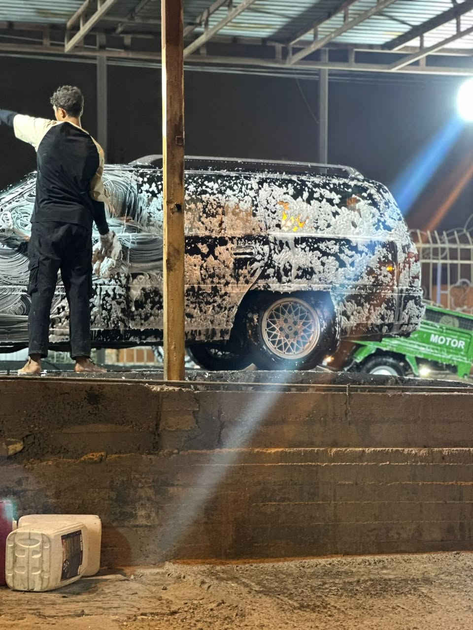 سلام عليكم اوبل ستيشن 1991 رقم بغداد نكليزي  مكينه كير خير من الله بيها بس الجامه الخلفيه مكسوره توكع من السعر السياره مكانها بغداد  الكاظميه لوما مستعجل على البيع ما أبيع بهاذا السعر 28ورقه للأستفسار اكثر ***********
