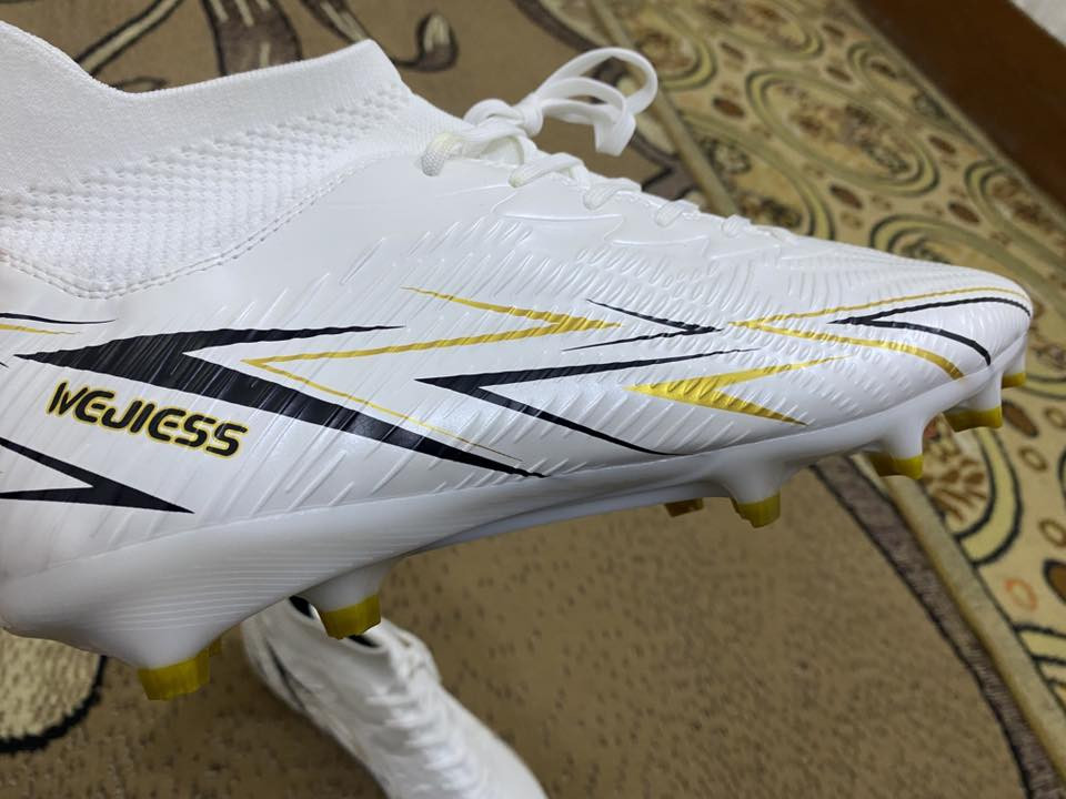 السلام عليكم 
حذاء اوربي اصلي ستد قياس 45
السعر 35 وبي مجال 
للاستفسار ***********
***********
