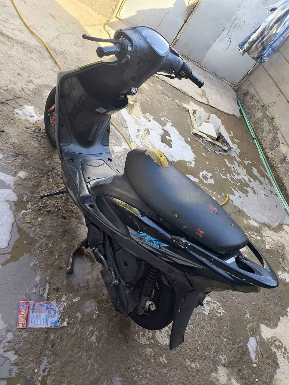 سلام عليكم ماكس عدله للبيع دراجه كلها ختم واحد سلف هندر كهربايات كلها شغاله ماعيزه برغي دراجه اليريدها بي خير ويدلل وسعرها مناسب. خاص مكاني نجف مشخاب هاذه رقمي ***********
