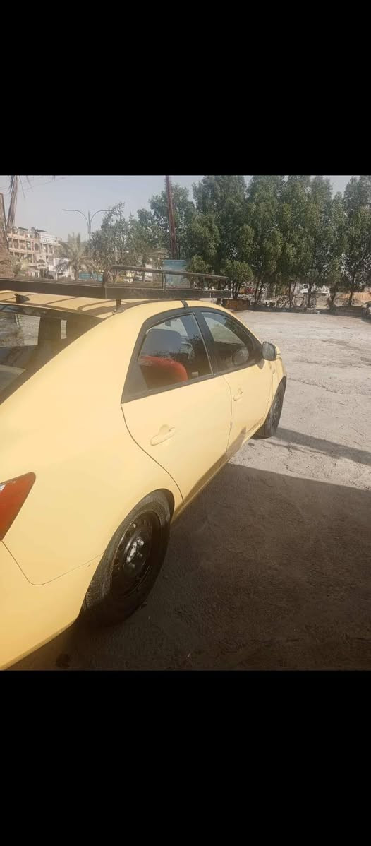 كيا فورتي سيراتو للبيع موديلل 2012 رقم كربلاء مشروع وطني بـ سمي سياره تخم تاير جديد باتري جديد مكينه حاويه 1600 سياره خير من الله  تبريد شغال تسريب بي بس من الكمبريسر فقط منضمت التبريد كله جديده السعر ٧٥ ( مكان كاظميه ) اللا ستفسار ***********
