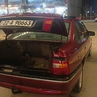 أوبل فيكترا • ١٩٩٢ • مكينة 2.0