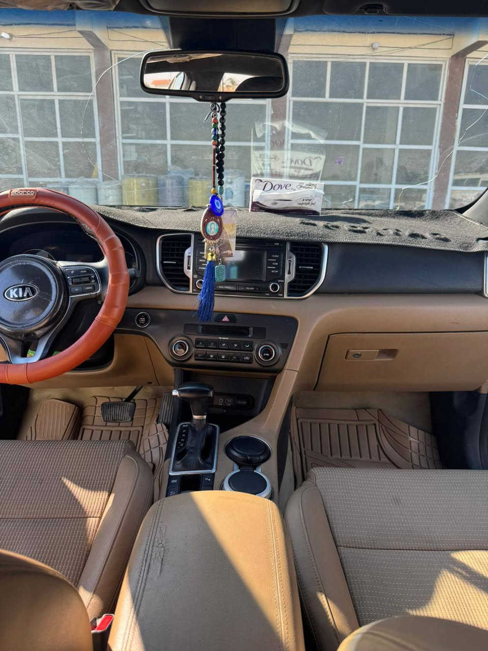 للبيع سبورتج ٢٠١٧ فول مواصفات عده الفتحه مكفول عده جاملغ مبدل موسسه و شبر بارد بلباب رقم بغداد بسمي السعر ١٨٠وبيهه مجال التصال ***********
