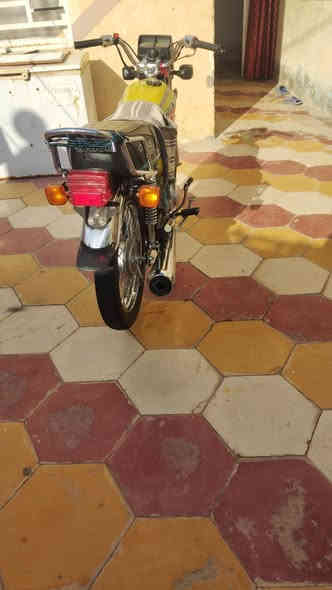 موديل ٢٤ اؤراق سنكر ارشه كل نقص مابيهه قيم بما يرضي الله متواجد واتساب ***********
