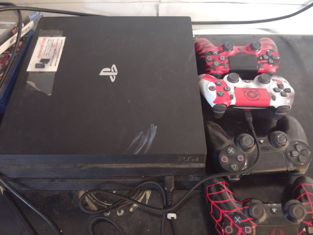 سلام عليكم عندي بلي فور سلم رايده 300وبي مجال ولي يريد اقراص هم موجوده الي يريد يتصل علي هاذا الرقم #***********
