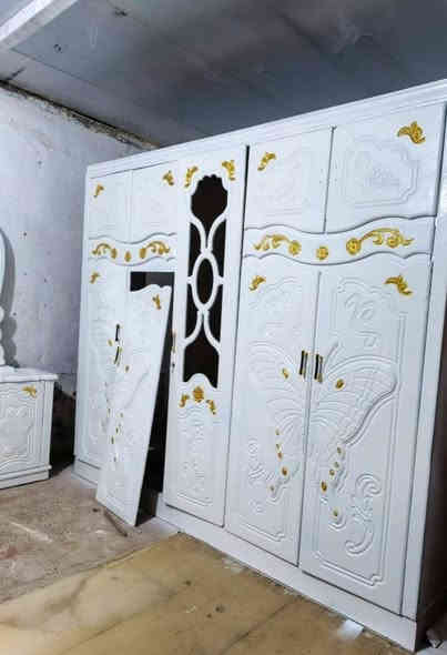 غرفه كامله صاج تسكام صبغ حراري جديد ب650وبيه مجال للشرايه هاذه رقم صاحبها ولي يشتري يكوله من طرفي امانه ***********
***********
