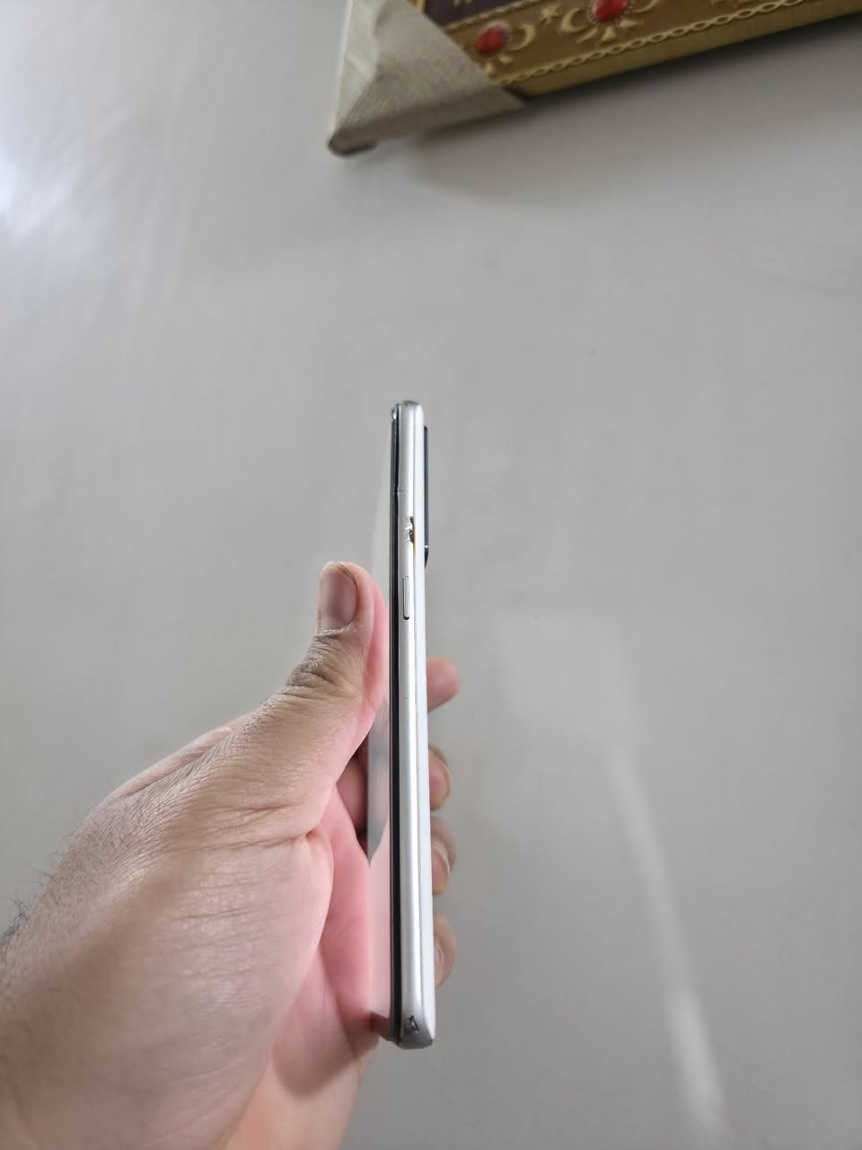 نضافة ٨٠% .
مكفول من التصليح والفتح 
ذاكرة ١ تيرة 
٣٥٠ وبي مجال .حك الجية . 
فقط بدون كارتون . 
شاحنته موجودة .
نجف حي الوفاء


**إذا كنت صاحب هذا الإعلان وتريد حذفه لأي سبب، رجاءا أرسل رسالة إلى الدعم الفني**