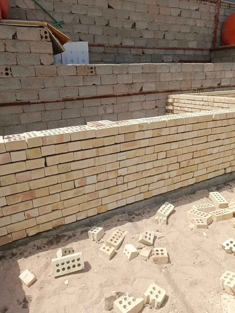 خلفة بناء درجة أولى
عداله وزن+نضافه
إلتزام بل عمل 
‏‪اتصل ***********
