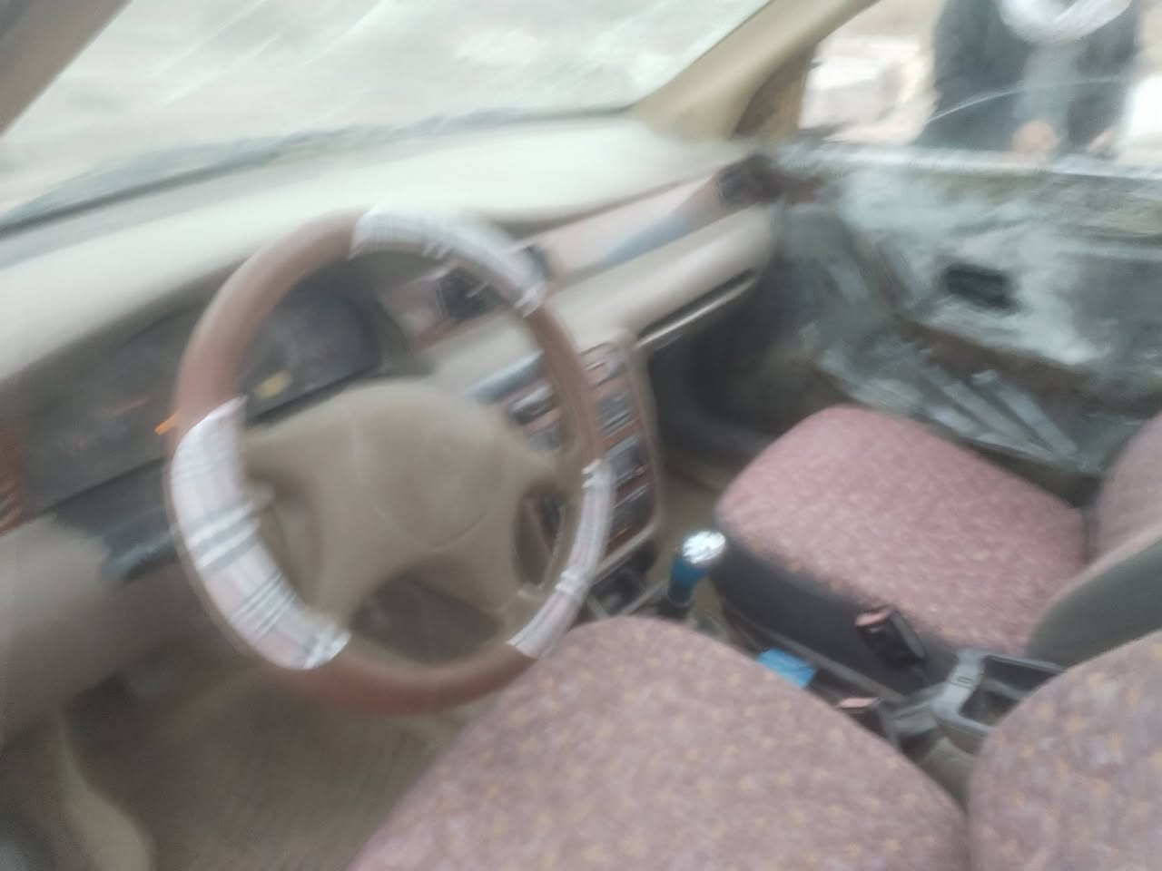 سمند موديل 2010 جاهزة من كل النواحي تخم تاير جديد حداديه جاهزة من كل النواحي كرهبائي جاهزة كله جديد معنه الكلمه مكينه كير مكفول السعر 16 الاتصال علا الرقم ***********
