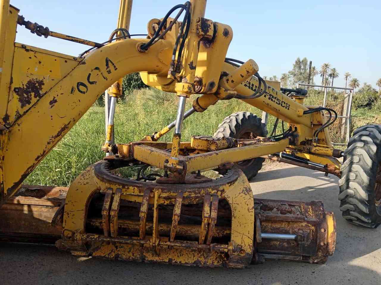 السلام عليكم للبيع كريدر فاون فريش ***********
