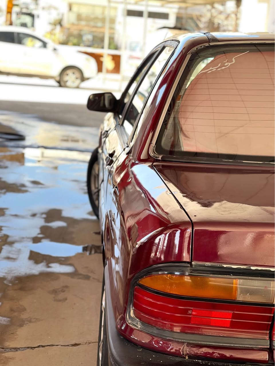 گڵاند ١٩٩٠
مەکینە گەورە 
ئاڕم پلاستیک سلێمانی بەشەرتی ئەولیات 
گێڕ و مەکینە بەشەرت کارەبایات بەشەرت 
سەیارەکە تا بڵێی جوانە و بێکێشەیە 
نرخی ٢٥ گەڵاو مامەڵەیەکی برایانە 
ژ.م /*********** Singapore
