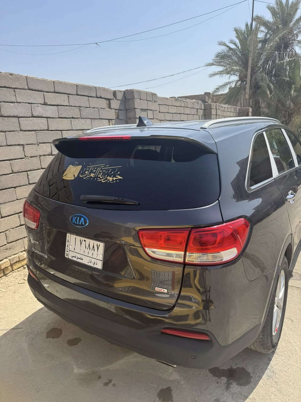 سورنتو مديل 2018
وارد  امريكي 
محرك 2400 
بدون ضربه فقط بارد
السونار مرفق بالمنشور
تقرير مياه امطار 
العنوان /ذي قار  سوق الشيوخ
السياره جاهزه للأخير 
السعر 165 
رقم الهاتف(***********)
