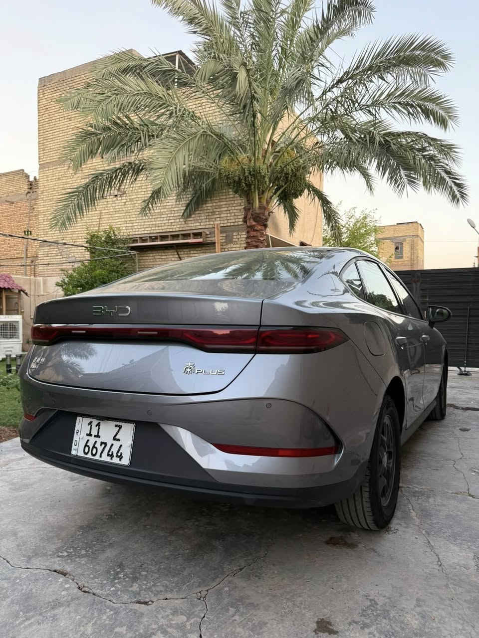 بي واي دي جن بلاس
موديل 2025
ماشية 11.000
موصفات معروفة 
رقم بغداد شبه مميز 
داخل زيتوني 
سيارة كلين تايتل كفالة عامة 
سعر /19.500
مكان السيارة بغداد 
رقم ***********
