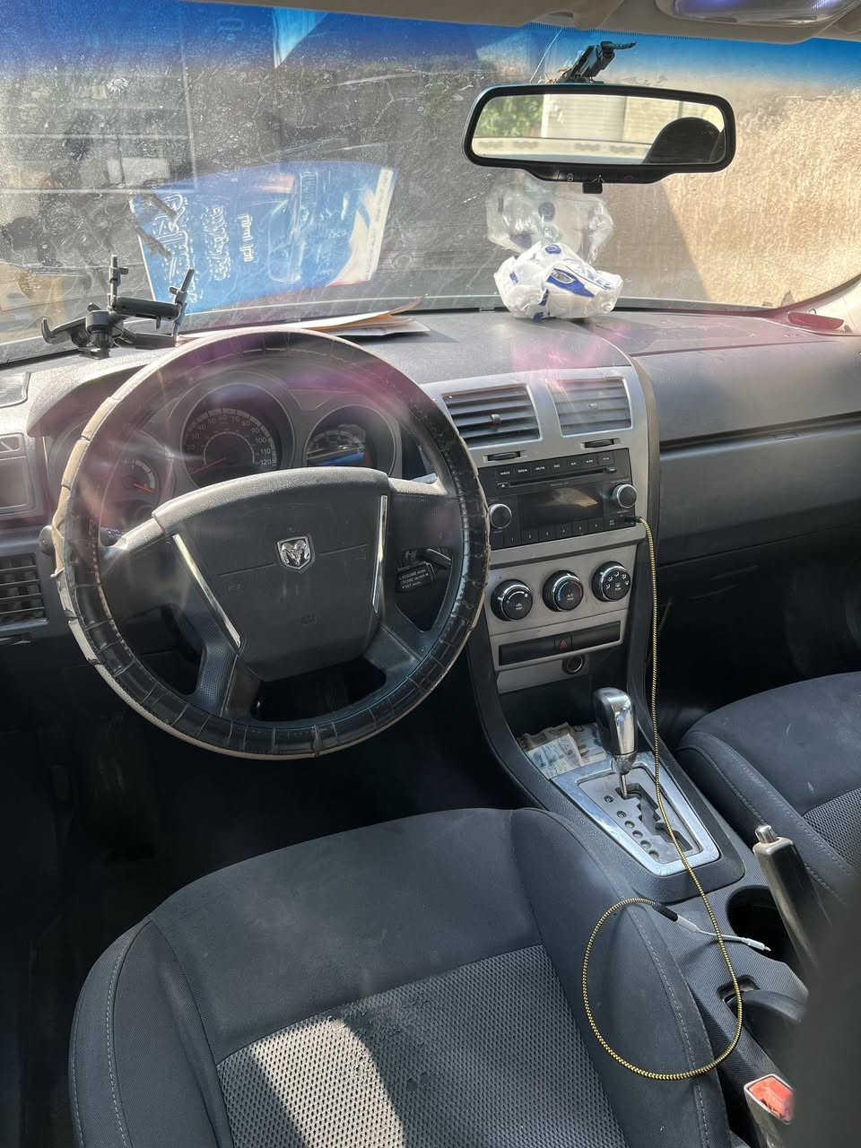 السلام عليكم شباب افنجر 10 بسمي رقم الجديد السياره حادث بابين السايق والي بصفه تبريد صدر تخم تاير منضومة غاز شغاله بيها مكانات جراد تحتاج صبغ محركها بدايت صرف تراي يخبل سعرها 58 ورقه ثاني يوم تحول رقم تلفون ***********
